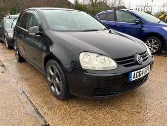 Location: Brentwood - 2004 VOLKSWAGEN GOLF SE AUTO 5 Door Hatchback REG: AG04EFF, Keys: No, MOT Expiry date: 10/12/2025, 1598 Petrol, 6 Speed Auto Petrol, Former Keepers: 5