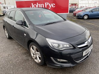 Location: South Wales - 2015 VAUXHALL ASTRA SRI Estate REG: SA15XSH, Keys: No, MOT Expiry date: 04/03/2025, 1598 Petrol, 5 Speed Manual Petrol, Former Keepers: 4