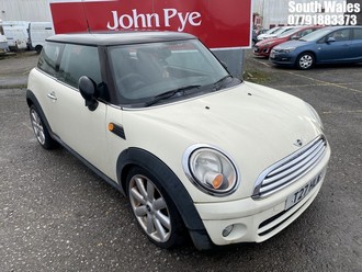 Location: South Wales - 2009 MINI COOPER D 3 Door Hatchback REG: T27HLW, Keys: No, MOT Expiry date: 19/10/2024, 1560 Diesel, 6 Speed Manual Diesel, Former Keepers: 4