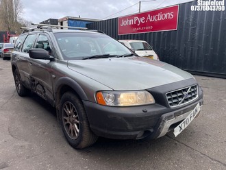 Location: Stapleford - 2006 VOLVO XC70 SE D5 AUTO Estate REG: X70FAN., Keys: Yes, MOT Expiry date: 01/05/2026, 2401 Diesel, 6 Speed Auto Diesel, Former Keepers: 6