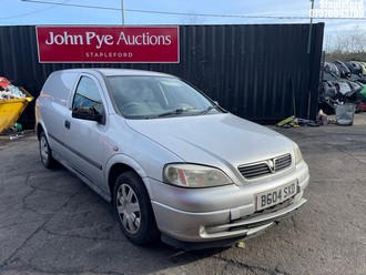 Location: Stapleford - 2004 VAUXHALL ASTRAVAN ENVOY CDTI Car Derived Van REG: BG04SXD, Keys: Yes, MOT Expiry date: 10/12/2026, 1686 Diesel, 5 Speed Manual Diesel, Former Keepers: 5