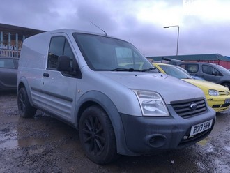 Location: Edinburgh - 2013 FORD TRANSIT CONNECT T200 Panel Van REG: RO13HRW, Keys: No, MOT Expiry date: 20/10/2025, 1753 Diesel, 5 Speed Manual Diesel, Former Keepers: 6