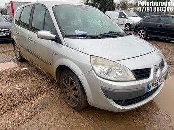 Location: Peterborough - 2006 RENAULT G-SCENIC DYN-7 VVT MPV REG: KP56KUT, Keys: No, MOT Expiry date: 08/04/2026, 1598 Petrol, 6 Speed Manual Petrol, Former Keepers: 5