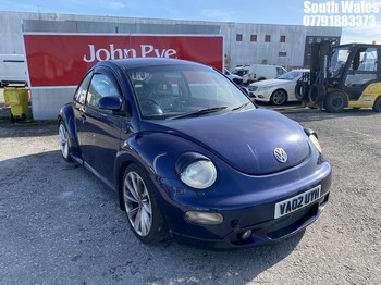 Location: South Wales - 2002 VOLKSWAGEN BEETLE V5 3 Door Hatchback REG: VA02UYH, Keys: No, MOT Expiry date: 13/03/2025, 2324 Petrol, 5 Speed Manual Petrol, Former Keepers: 8