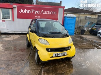 NOTE: ATF Registered Buyers ONLY - Location: Hull - 2000 MCC SMART Saloon REG: W941PEU, Keys: No, MOT Expiry date: 28/08/2025, 799 Diesel,, Former Keepers: 3