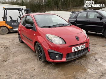 Location: Leeds - 2008 RENAULT TWINGO RENAULTSPORT 133 3 Door Hatchback REG: SY58RZR, Keys: No, MOT Expiry date: 25-07-2025, 1598 Petrol, 5 Speed Manual Petrol, Former Keepers: 12