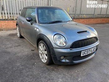 Location: Hayes - 2007 MINI COOPER S 3 Door Hatchback REG: UC07LJC, Keys: No, MOT Expiry date: 15/09/2024, 1598 Petrol, 6 Speed Manual Petrol, Former Keepers: 4
