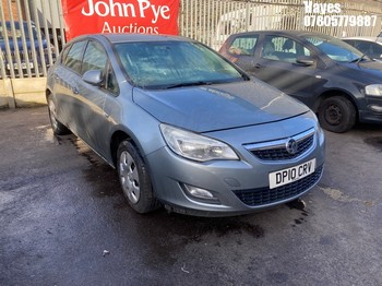 Location: Hayes - 2010 VAUXHALL ASTRA EXCLUSIV 98 5 Door Hatchback REG: DP10CRV, Keys: No, MOT Expiry date: 22/11/2025, 1398 Petrol, 5 Speed Manual Petrol, Former Keepers: 5