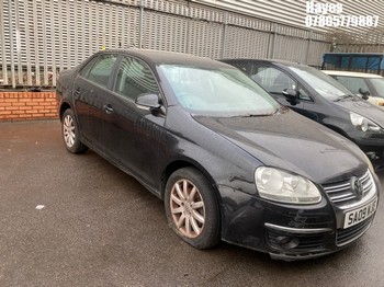 Location: Hayes - 2009 VOLKSWAGEN JETTA S TSI 122 4 Door Saloon REG: SA09WJE, Keys: No, MOT Expiry date: 30/09/2025, 1390 Petrol, 6 Speed Manual Petrol, Former Keepers: 3