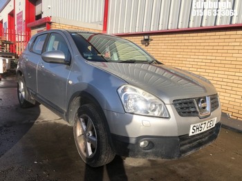 Location: Edinburgh - 2007 NISSAN QASHQAI TEKNA 2WD 5 Door Hatchback REG: SH57CEU, Keys: No, MOT Expiry date: 16/11/2025, 1598 Petrol, 5 Speed Manual Petrol, Former Keepers: 4