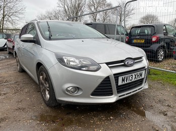 Location: Mitcham - 2013 FORD FOCUS ZETEC TURBO Estate REG: MV13XHM, Keys: No, MOT Expiry date: 28/11/2025, 998 Petrol, 6 Speed Manual Petrol, Former Keepers: 5