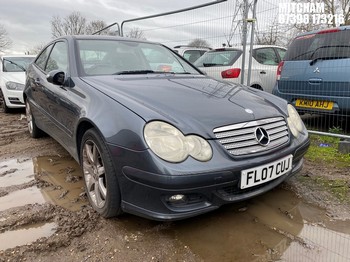Location: Mitcham - 2007 MERCEDES C200 KOMPRESSOR SE AUTO Coupe REG: FL07CUJ, Keys: No, MOT Expiry date: 14/04/2026, 1796 Petrol, 5 Speed Auto Petrol, Former Keepers: 7