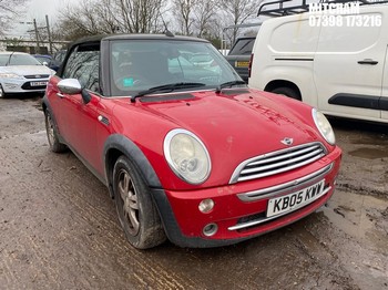 Location: Mitcham - 2005 MINI MINI ONE Convertible REG: KB05KWW, Keys: No, MOT Expiry date: 07/04/2026, 1598 Petrol, 5 Speed Manual Petrol, Former Keepers: 8