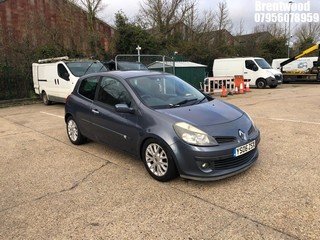 Location: Brentwood - 2006 RENAULT CLIO DYNAMIQUE S DCI 86 3 Door Hatchback REG: YS06ZSX, Keys: No, MOT Expiry date: 28/04/2025, 1461 Diesel, 5 Speed Manual Diesel, Former Keepers: 9