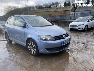 Location: Leeds - 2009 VOLKSWAGEN GOLF PLUS S TDI 5 Door Hatchback REG: SM09ETK, Keys: No, MOT Expiry date: 20-08-2025, 1968 Diesel, 5 Speed Manual Diesel, Former Keepers: 8