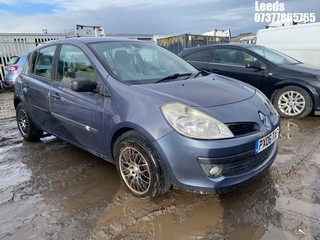 Location: Leeds - 2006 RENAULT CLIO EXPRESSION 5 Door Hatchback REG: PX06TXP, Keys: No, MOT Expiry date: 07-09-2024, 1390 Petrol, 5 Speed Manual Petrol, Former Keepers: 8