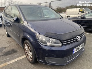 Location: Manchester - 2013 VOLKSWAGEN TOURAN SE TDI S-A MPV REG: PO63VVK, 1598 Diesel, 6 Speed Semi Auto Diesel, Former Keepers: 9, Keys: No, MOT Expiry date: 27/11/2026