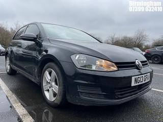 Location: Birmingham - 2013 VOLKSWAGEN GOLF SE BLUEMOTION TECH T 5 Door Hatchback REG: NG13GFA, 1598cc Diesel, 5 Speed Manual Diesel, Former Keepers: 7, Keys: Yes, MOT Expiry date: 09/10/2026