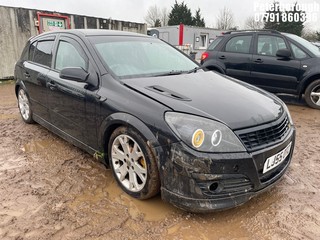 Location: Peterborough - 2005 VAUXHALL ASTRA CLUB TWINPORT 5 Door Hatchback REG: LJ55OTZ, Keys: No, MOT Expiry date: 15/04/2026, 1598 Petrol, 5 Speed Manual Petrol, Former Keepers: 11