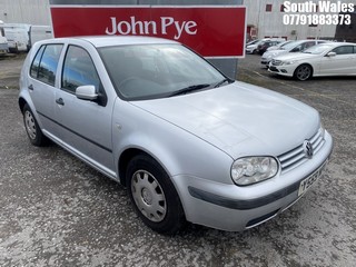 Location: South Wales - 2001 VOLKSWAGEN GOLF SE 5 Door Hatchback REG: Y559NPU, Keys: No, MOT Expiry date: 27/11/2026, 1598 Petrol, 5 Speed Manual Petrol, Former Keepers: 4