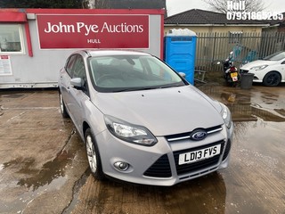 Location: Hull - 2013 FORD FOCUS ZETEC 125 AUTO 5 Door Hatchback REG: LD13FVS, Keys: No, MOT Expiry date: 22/10/2026, 1596 Petrol, 6 Speed Auto Petrol, Former Keepers: 5