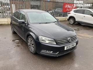 Location: Hayes - 2011 VOLKSWAGEN PASSAT SPORT BLU TEC 140 4 Door Saloon REG: DE61RNX, Keys: No, MOT Expiry date: 15/12/2025, 1968 Diesel, 6 Speed Semi Auto Diesel, Former Keepers: 3