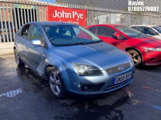 Location: Hayes - 2005 FORD FOCUS ZETEC CLIMATE 5 Door Hatchback REG: GN55GVV, Keys: No, MOT Expiry date: 16/03/2026, 1596 Petrol, 5 Speed Manual Petrol, Former Keepers: 3
