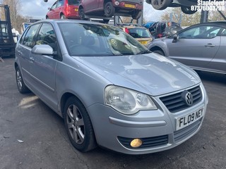 Location: Stapleford - 2009 VOLKSWAGEN POLO MATCH 80 5 Door Hatchback REG: FL09NEY, Keys: Yes, MOT Expiry date: 01/07/2026, 1390 Petrol, 5 Speed Manual Petrol, Former Keepers: 2