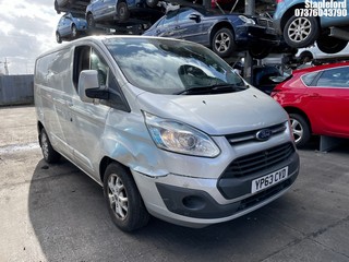Location: Stapleford - 2013 FORD TRANSIT CUSTOM 270 LTD E- Panel Van REG: YP63CVD, Keys: Yes, MOT Expiry date: 13/10/2025, 2198 Diesel, 6 Speed Manual Diesel, Former Keepers: 1