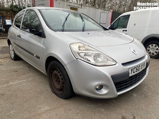 Location: Manchester - 2010 RENAULT CLIO EXTREME 3 Door Hatchback REG: YC60XYV, 1149 Petrol, 5 Speed Manual Petrol, Former Keepers: 4, Keys: No, MOT Expiry date: 05/09/2026