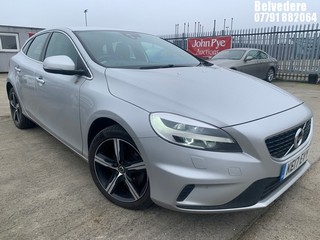 Location: Belvedere - 2017 VOLVO V40 R-DESIGN NAV + T2 5 DOOR HATCHBACK REG: KE17EVY, 1969cc PETROL, 6 SPEED MANUAL PETROL, Former Keepers: 1, Keys: Yes, MOT Expiry date: 28.05.2026