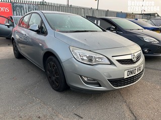Location: Belvedere - 2010 VAUXHALL ASTRA EXCLUSIV 113 5 Door Hatchback REG: DN10VRU, Keys: No, MOT Expiry date: 14/04/2026, 1598 Petrol, 5 Speed Manual Petrol, Former Keepers: 7