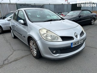 Location: Belvedere - 2008 RENAULT CLIO DYNAMIQUE TURBO 100 5 Door Hatchback REG: HN58GZZ, Keys: No, MOT Expiry date: 14/03/2026, 1149 Petrol, 5 Speed Manual Petrol, Former Keepers: 5