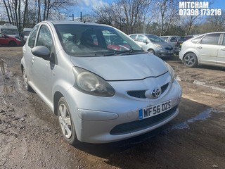 Location: Mitcham - 2006 TOYOTA AYGO+ VVT-I 5 Door Hatchback REG: WF56DZS, Keys: No, MOT Expiry date: 21/12/2025, 998 Petrol, 5 Speed Manual Petrol, Former Keepers: 5