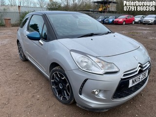 Location: Peterborough - 2015 CITROEN DS3 DSTYLE + PURETECH S/S 3 Door Hatchback REG: NK15ZBE, 1200cc Petrol, 5 Speed Manual Petrol, Former Keepers: 4, Keys: Yes, MOT Expiry date: 19/06/2026