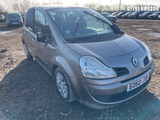 Location: Peterborough - 2010 RENAULT GRD MODUS EXPRESSION TCE 5 Door Hatchback REG: EO60JVR, Keys: No, MOT Expiry date: 23/07/2025, 1149 Petrol, 5 Speed Manual Petrol, Former Keepers: 6