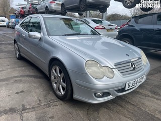 Location: Stapleford - 2004 MERCEDES C180 KOMPRESSOR SE AUTO Coupe REG: GJ54OZP, Keys: Yes, MOT Expiry date: 16/02/2027, 1796 Petrol, 5 Speed Auto Petrol, Former Keepers: 2