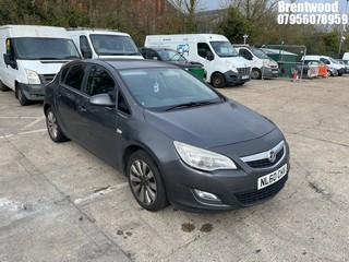 Location: Brentwood - 2010 VAUXHALL ASTRA EXCLUSIV 98 5 Door Hatchback REG: NL60CHV, Keys: No, MOT Expiry date: 05/02/2027, 1398 Petrol, 5 Speed Manual Petrol, Former Keepers: 7