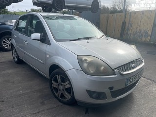 Location: Stapleford - 2007 FORD FIESTA ZETEC CLIMATE 5 Door Hatchback REG: SA57NBG, Keys: Yes, MOT Expiry date: 09/07/2026, 1242 Petrol, 5 Speed Manual Petrol, Former Keepers: 7