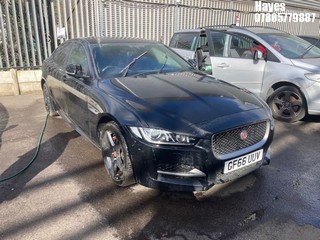 NOTE: ATF Registered Buyers ONLY - Location: Hayes - 2016 JAGUAR XE R-SPORT D AUTO 4 Door Saloon REG: GF66UUV, Keys: No, 1999 Diesel, 8 Speed Auto Diesel, Former Keepers: 4