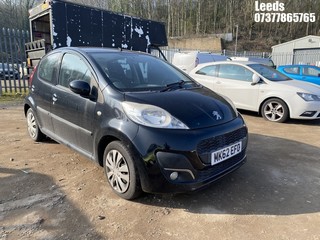 Location: Leeds - 2012 PEUGEOT 107 ACTIVE 5 Door Hatchback REG: MK62EFO, Keys: No, MOT Expiry date: 27-09-2025, 998 Petrol, 5 Speed Manual Petrol, Former Keepers: 3