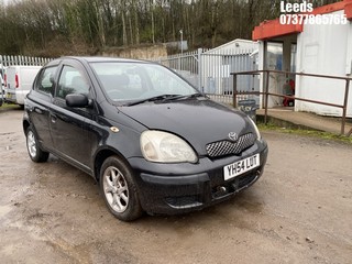 Location: Leeds - 2004 TOYOTA YARIS T3 5 Door Hatchback REG: YH54LUT, Keys: No, MOT Expiry date: 10-06-2025, 998 Petrol, 5 Speed Manual Petrol, Former Keepers: 5