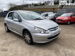 Location: Leeds - 2003 PEUGEOT 307 RAPIER 16V 5 Door Hatchback REG: KV03VOY, Keys: No, MOT Expiry date: 10-09-2025, 1587 Petrol, 5 Speed Manual Petrol, Former Keepers: 5