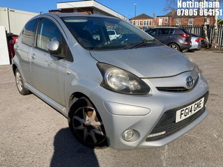 Location: Nottingham - 2014 TOYOTA AYGO MODE AC VVT-I 5 Door Hatchback REG: FG14GME, Keys: No, MOT Expiry date: 26/12/2025, 998 Petrol, 5 Speed Manual Petrol, Former Keepers: 3