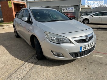 Location: Brentwood - 2012 VAUXHALL ASTRA ACTIVE 5 Door Hatchback REG: DV12OSC, Keys: No, MOT Expiry date: 18/01/2025, 1398 Petrol, 5 Speed Manual Petrol, Former Keepers: 4