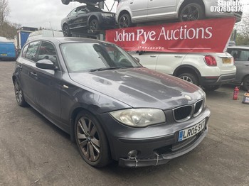 Location: Stapleford - 2005 BMW 120D SE 5 Door Hatchback REG: LR05SVT, Keys: Yes, MOT Expiry date: 21/02/2026, 1995 Diesel, 6 Speed Manual Diesel, Former Keepers: 7