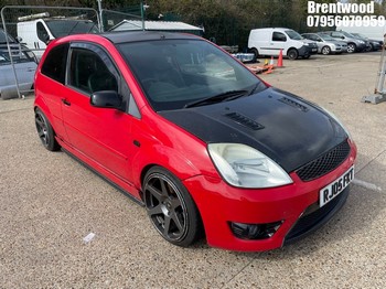 Location: Brentwood - 2005 FORD FIESTA ST 3 Door Hatchback REG: RJ05FKT, Keys: No, MOT Expiry date: 09/02/2025, 1999 Petrol, 5 Speed Manual Petrol, Former Keepers: 8