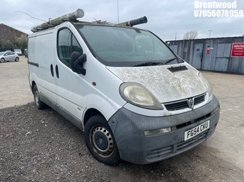 Location: Brentwood - 2004 VAUXHALL VIVARO 2900 DI SWB Panel Van REG: FG54CKU, Keys: No, MOT Expiry date: 27/11/2024, 1870 Diesel, 5 Speed Manual Diesel, Former Keepers: 3