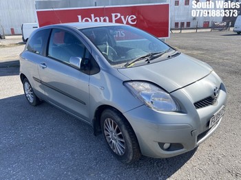 Location: South Wales - 2009 TOYOTA YARIS SR D-4D 3 Door Hatchback REG: FL09CPZ, Keys: No, MOT Expiry date: 02/10/2025, 1364 Diesel, 6 Speed Manual Diesel, Former Keepers: 3