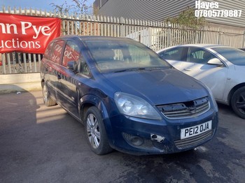NOTE: ATF Registered Buyers ONLY - Location: Hayes - 2012 VAUXHALL ZAFIRA DESIGN MPV REG: PE12OJA, Keys: No, MOT Expiry date: 19/05/2022, 1598 Petrol, 5 Speed Manual Petrol, Former Keepers: 6
